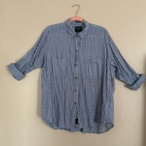 A&F “boyfriend” cotton button down shirt. Size XL